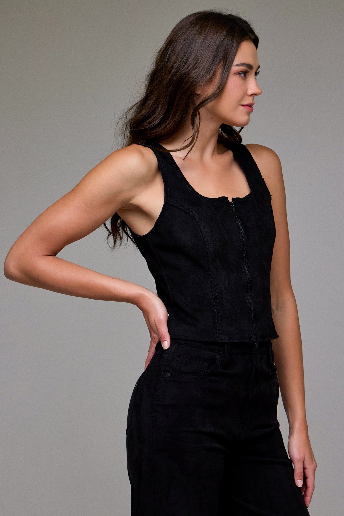 FAUX SUEDE ZIPPER TOP