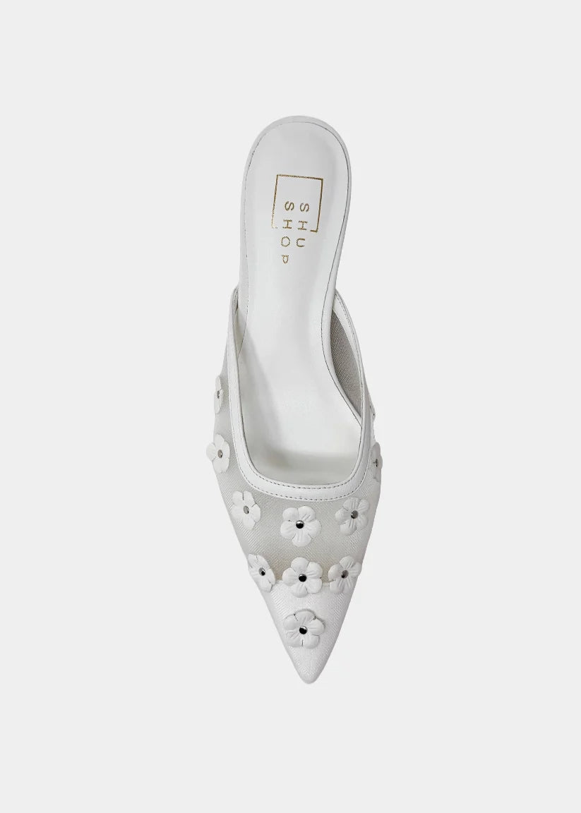 FLORAL DETAIL KITTEN HEEL