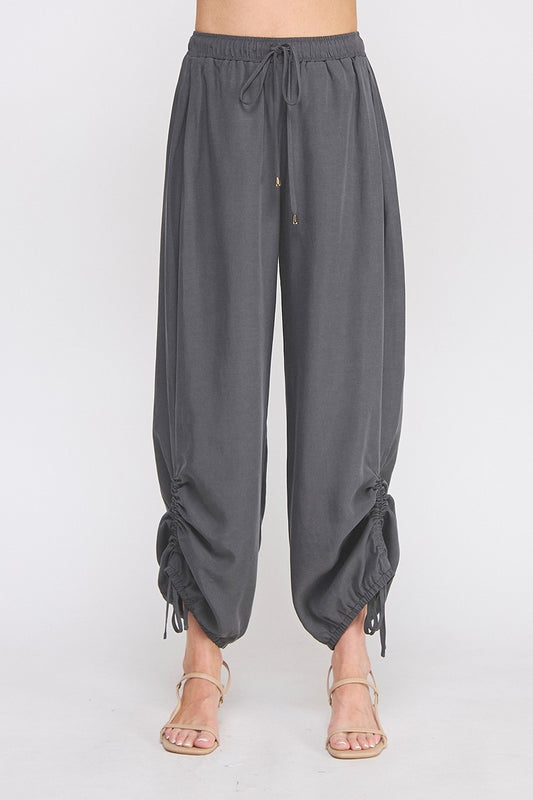 ADJUSTABLE SCRUNCH JOGGER
